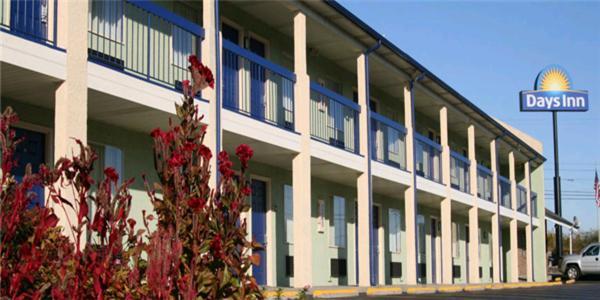 Days Inn By Wyndham Nashville N Opryland/Grand Ole Opry Zewnętrze zdjęcie